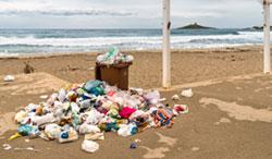 plastic-affecting-economy-tourism