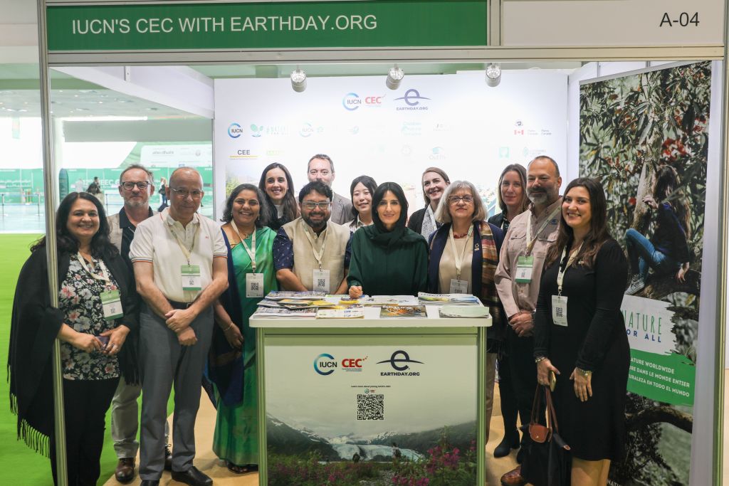 CEC Members with IUCN President Razan Al Mubarak at the 12th WEEC