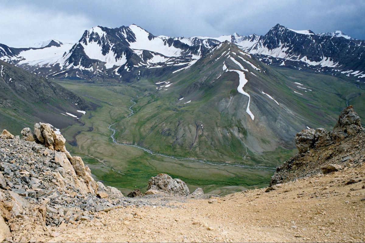 Aksu-Zhabagly_Maidantal valley