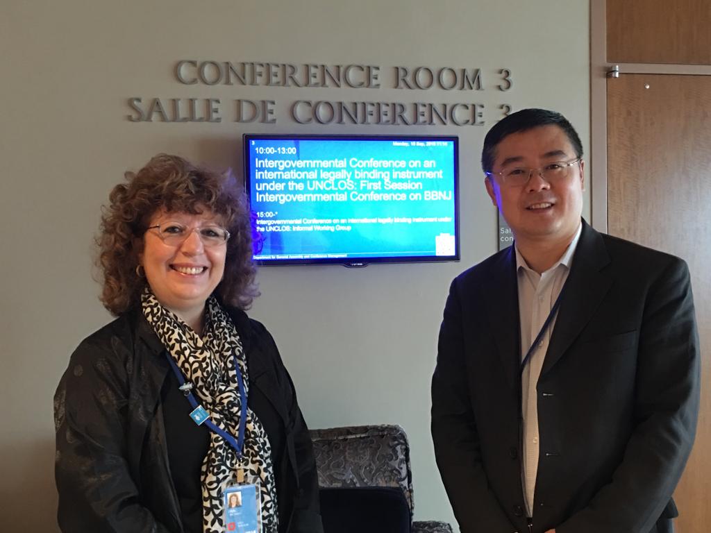 Nilufer Oral with Professor Qin Tianbao of Wuhan University IUCN Academy Board Member and Member of Chinese delegation at the BBNJ Intergovernmental Conference