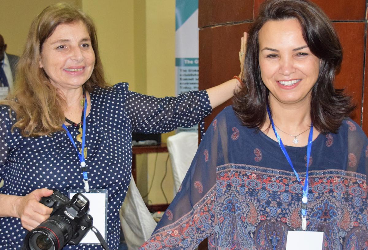 Organisers Lila Benzid and Olfa Othman show their inspiring energy BRICKS workshop Sudan, 2018
