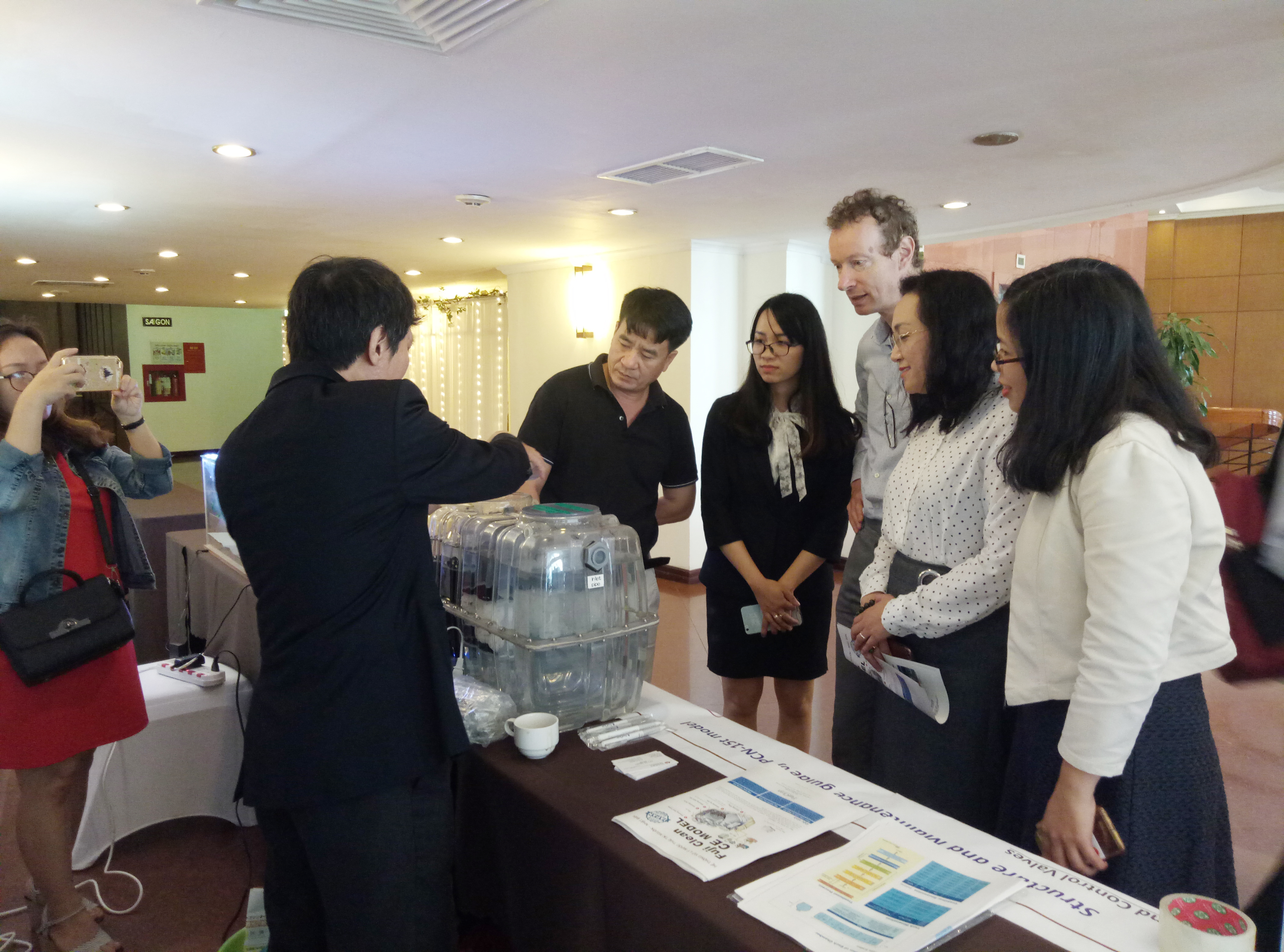 Ms. Huyen Anh - Deputy Director of HLBMB visited displayed areas of companies on waste water treatment technologies