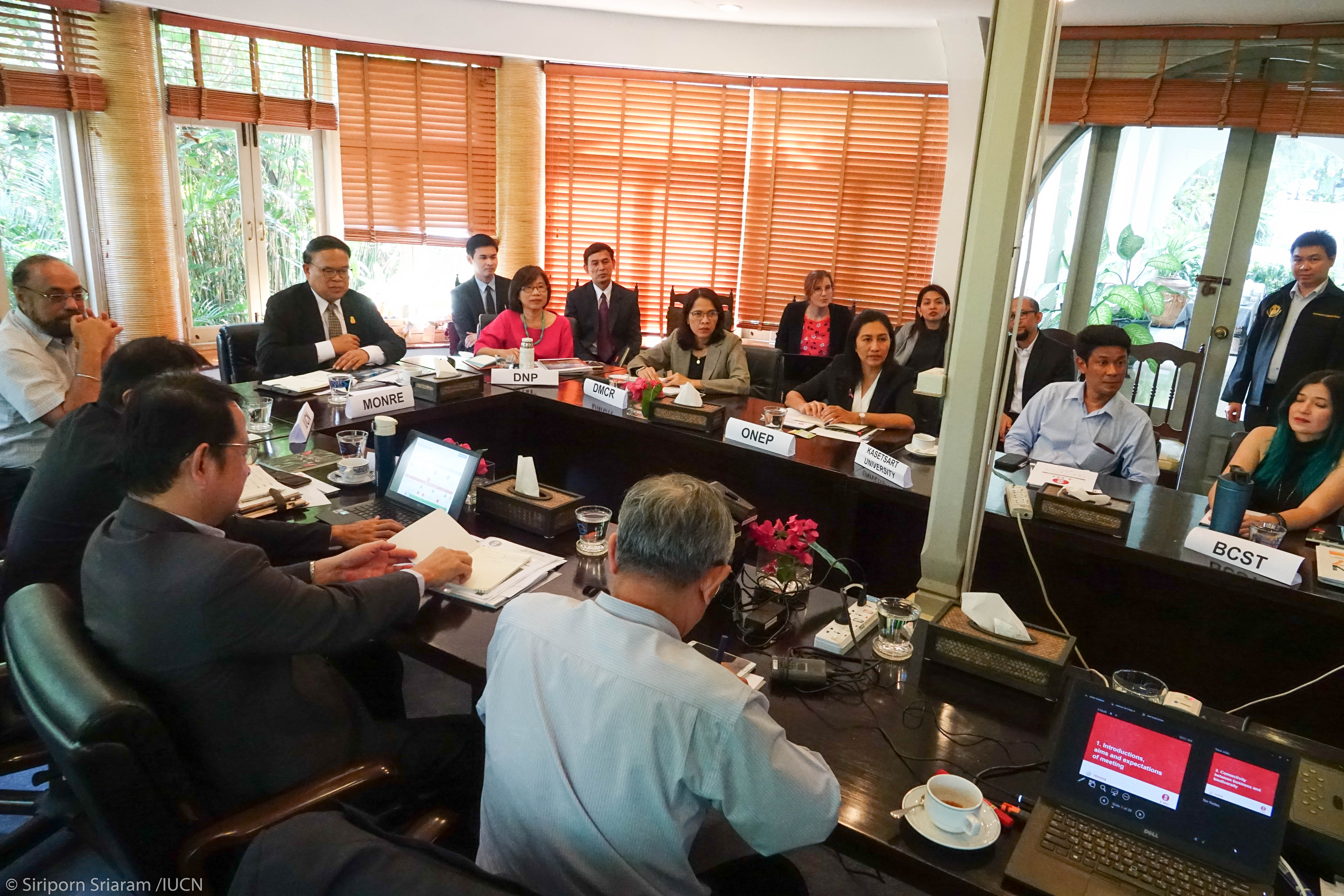 Thailand B-DNA' s first Advisory Committee Meeting at IUCN Asia Regional Office, Thailand