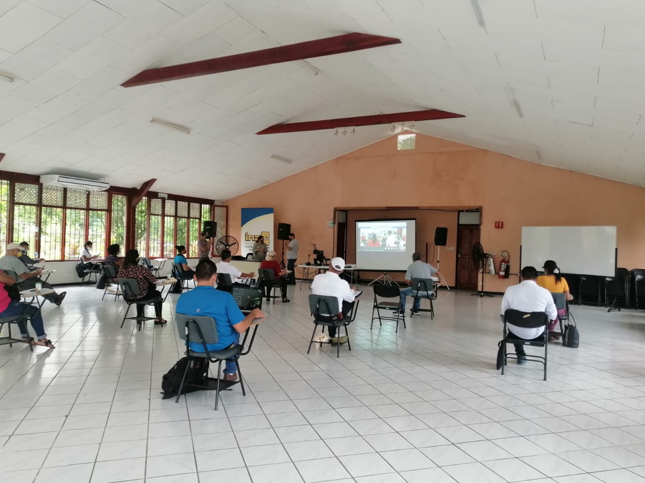 La Asamblea se efectuó de manera sincrónica entre los dos países, en el caso de Costa Rica desde el Auditorio del Instituto Nacional de Aprendizaje (INA) de Bribrí.