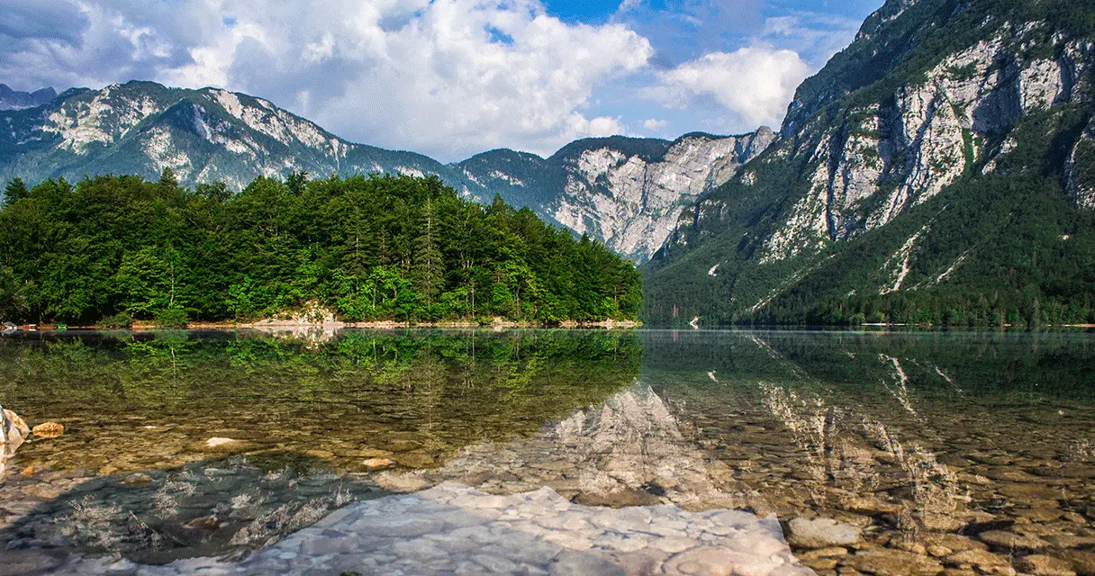 lake bohinj